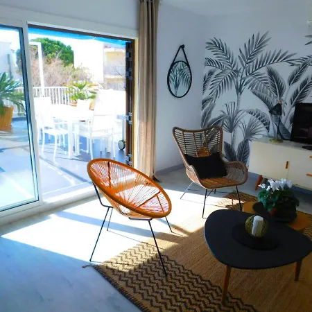Gmid Immo Con Gran Terraza Con Vistas Al Mar En