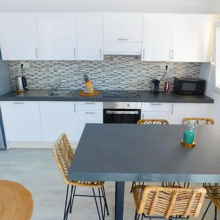דירה Gmid Immo Con Gran Terraza Con Vistas Al Mar En