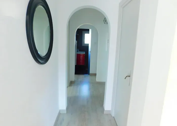 Gmid Immo Con Gran Terraza Con Vistas Al Mar En * Roses